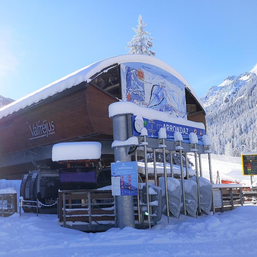 Valfréjus- Hôtel club Le Valfréjus Esterno foto